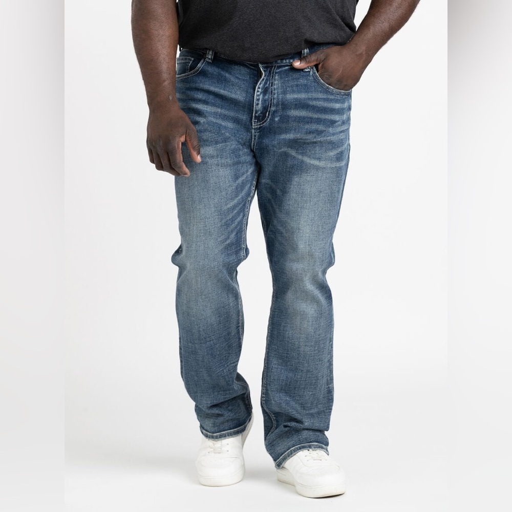 2 for $20// Classic Bootcut Blue Jeans Men